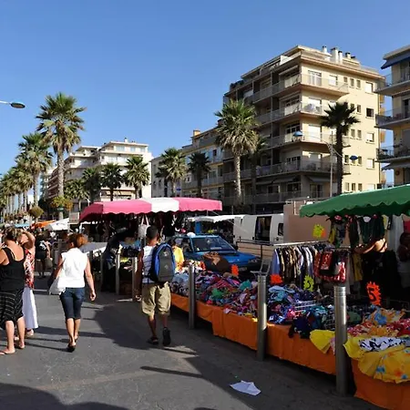 Camping Mar Estang Face Plage Campsite